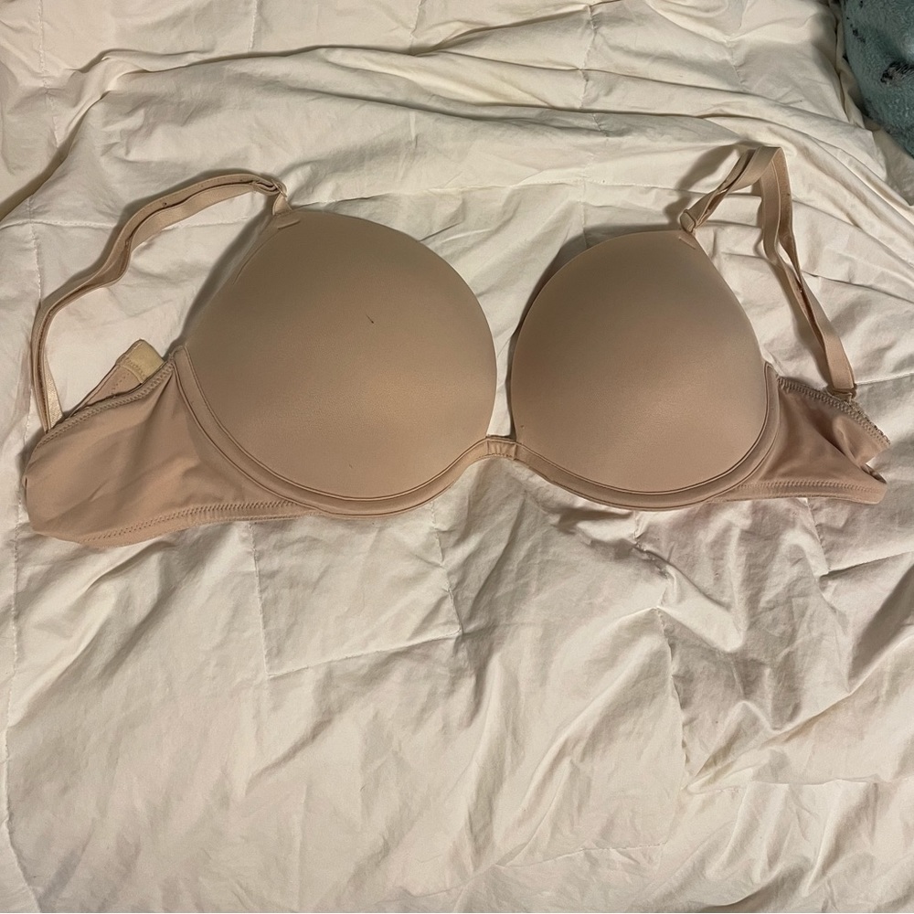 Victoria’s Secret Wear Everywhere Super Push Up bra